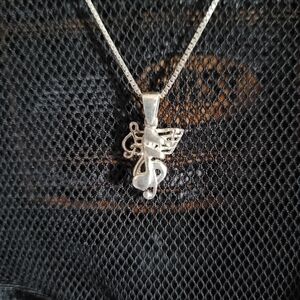 18in Sterling Silver Box Chain with a spring ring clasp. W/3 925 musical charms